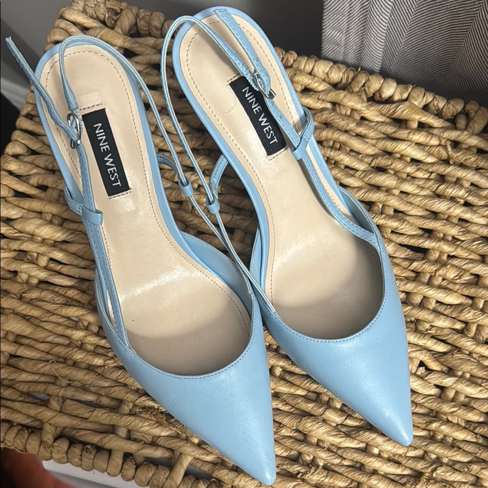 Nine West Blue Pointed Toe Slingback Heels